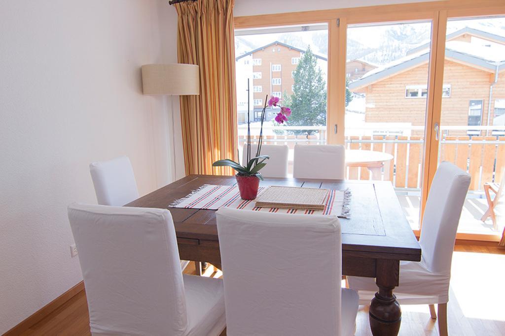 Chalet Haus Perla Saas-Fee Ruang foto